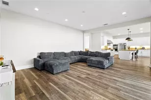 27606 Skylark Ln, Saugus, CA 91350 - Photo 14