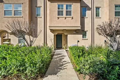 7214 N Chestnut, Van Nuys, CA 91405 - Photo 1
