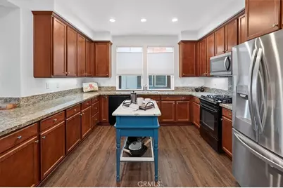 28540 Pietro Drive, Valencia, CA 91354 - Photo 16