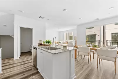 9429 N Sepulveda Blvd. #3, North Hills, CA 91343 - Photo 12