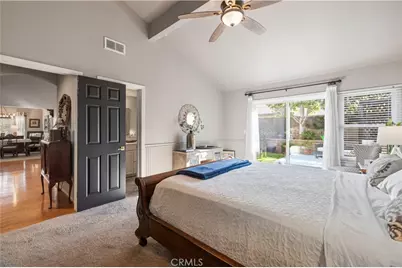 25547 Via Impreso, Valencia, CA 91355 - Photo 32