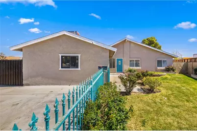 3501 W Avenue K-13, Lancaster, CA 93536 - Photo 2