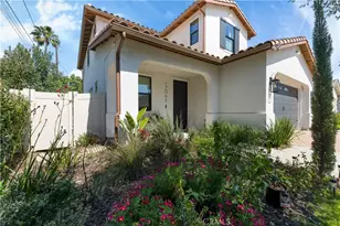 17065 Cantlay, Lake Balboa, CA 91406 - Photo 2