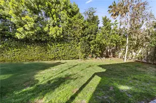 17065 Cantlay, Lake Balboa, CA 91406 - Photo 32