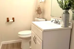 38710 10th, Palmdale, CA 93550 - Photo 8