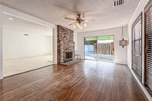 15550 Otsego St, Encino, CA 91436 - Photo 12