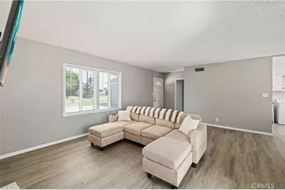 43919 Kirkland, Lancaster, CA 93535 - Photo 4