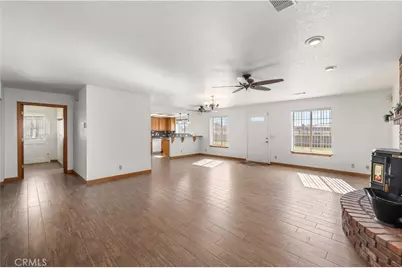 2051 W Avenue L8, Lancaster, CA 93536 - Photo 8