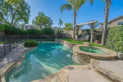 30401 Servilla, Castaic, CA 91384 - Photo 34
