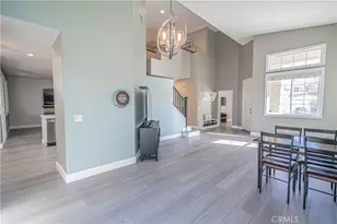 30401 Servilla, Castaic, CA 91384 - Photo 6