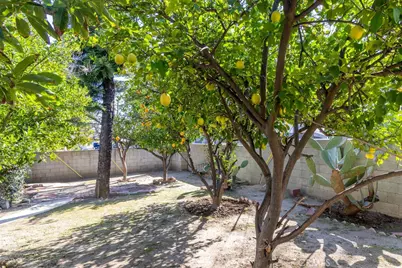 1502 Coronel, San Fernando, CA 91340 - Photo 24
