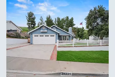 28331 Royal Road, Castaic, CA 91384 - Photo 2