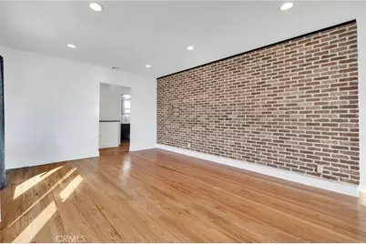 6630 McLennan, Lake Balboa, CA 91406 - Photo 6