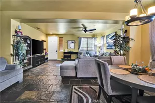 15717 Alia Ct, Canyon Country, CA 91387 - Photo 6