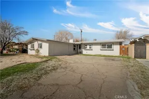 1041 W Ave H-2, Lancaster, CA 93534 - Photo 2