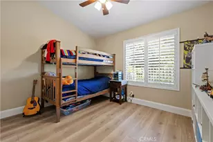 22914 Banyan Pl, Saugus, CA 91390 - Photo 28