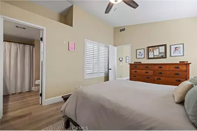 22914 Banyan Place #202, Saugus, CA 91390 - Photo 22