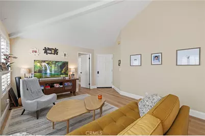 22914 Banyan Place #202, Saugus, CA 91390 - Photo 8