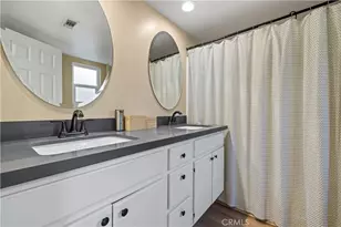 22914 Banyan Pl, Saugus, CA 91390 - Photo 26