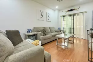 1075 N Maclay, San Fernando, CA 91340 - Photo 6