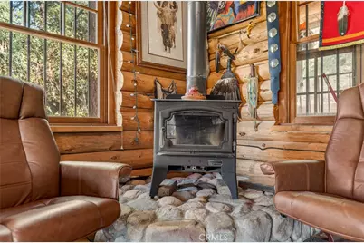 15916 Zurich Way, Pine Mountain Club, CA 93222 - Photo 18