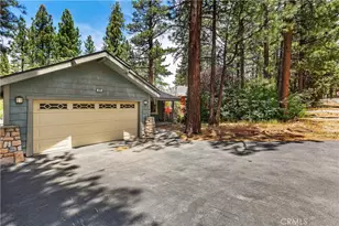 329 E Sherwood Blvd, Big Bear City, CA 92314 - Photo 2