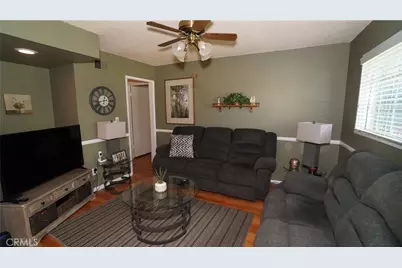 16519 Minnehaha, Granada Hills, CA 91344 - Photo 18