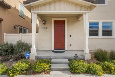27556 Antelope, Canyon Country, CA 91387 - Photo 2