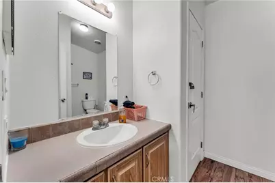 1124 W Country Club Boulevard, Big Bear City, CA 92314 - Photo 16