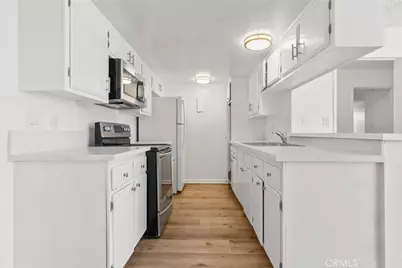 8649 Sunland Boulevard #5, Los Angeles, CA 91352 - Photo 1