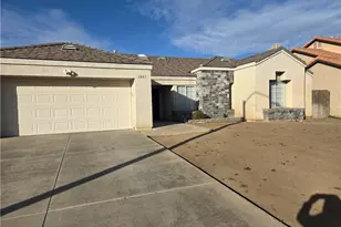 1847 Heritage Ln, Palmdale, CA 93551 - Photo 2