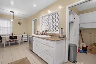 16402 Sunburst St, North Hills, CA 91343 - Photo 12