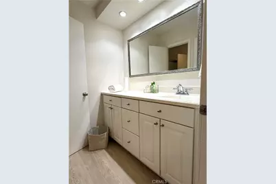 5720 Owensmouth #152, Woodland Hills, CA 91367 - Photo 14