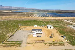 12567 Sahara, Rosamond, CA 93560 - Photo 2