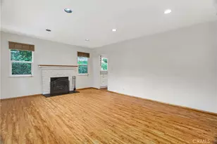 22117 San Miguel, Woodland Hills, CA 91364 - Photo 6