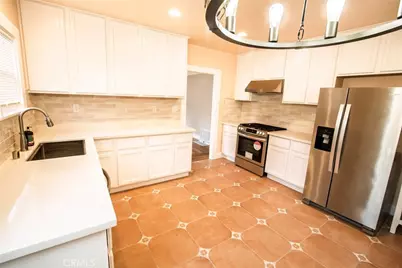 225 Barry, Ventura, CA 93001 - Photo 8