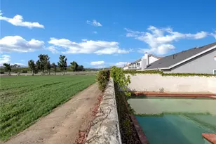 4895 Buttercreek, Moorpark, CA 93021 - Photo 32