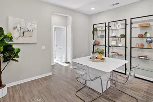 22922 Harvest Mill, Saugus, CA 91350 - Photo 6