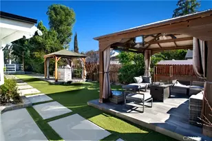 7622 Pomelo Dr, West Hills, CA 91304 - Photo 16