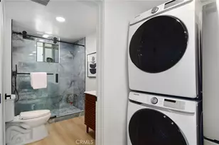 22284 Avenue San Luis, Woodland Hills, CA 91364 - Photo 58