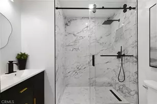 22284 Avenue San Luis, Woodland Hills, CA 91364 - Photo 24