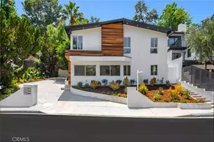 22284 Avenue San Luis, Woodland Hills, CA 91364 - Photo 2