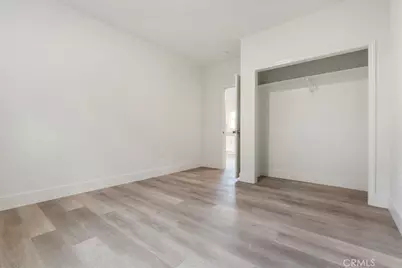 923 Sumner Street, Bakersfield, CA 93305 - Photo 8