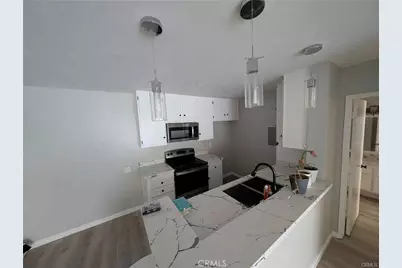 5460 White Oak Avenue #C302, Encino, CA 91316 - Photo 2