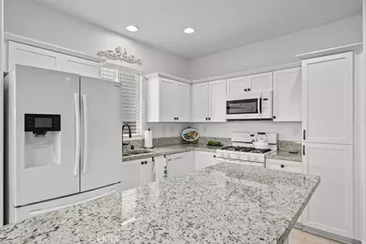 3559 Half Dome Avenue, Rosamond, CA 93560 - Photo 18