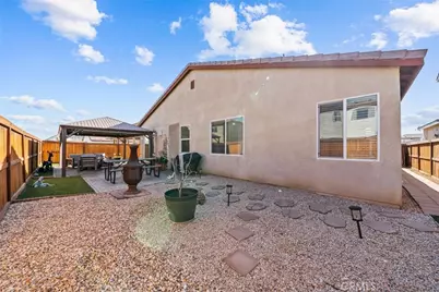 3559 Half Dome Avenue, Rosamond, CA 93560 - Photo 42