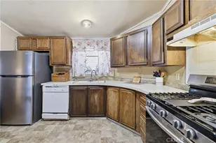 3524 E Ave R, Palmdale, CA 93550 - Photo 10