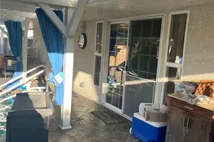 23509 Via Chantilly, Valencia, CA 91355 - Photo 40