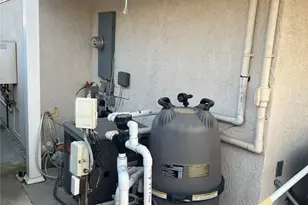 23509 Via Chantilly, Valencia, CA 91355 - Photo 12