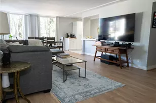 5050 Coldwater Canyon, Sherman Oaks, CA 91423 - Photo 2